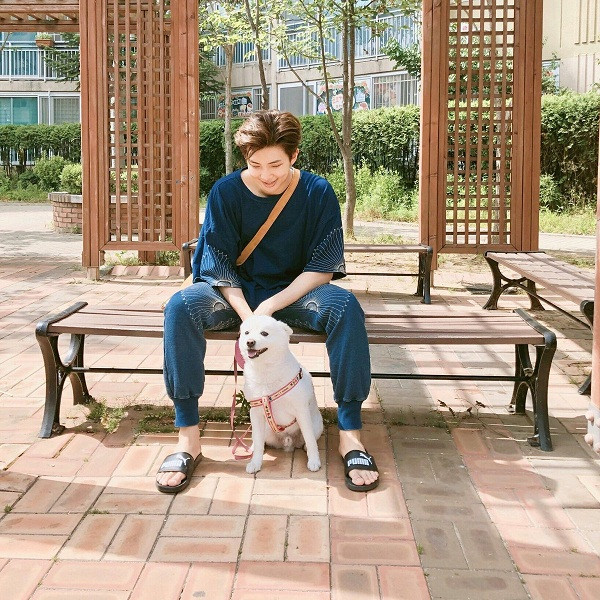 Trong thế giới fangirl: RM - “Chàng thi sĩ” âm nhạc, sinh ra để phá vỡ những định kiến ảnh 3