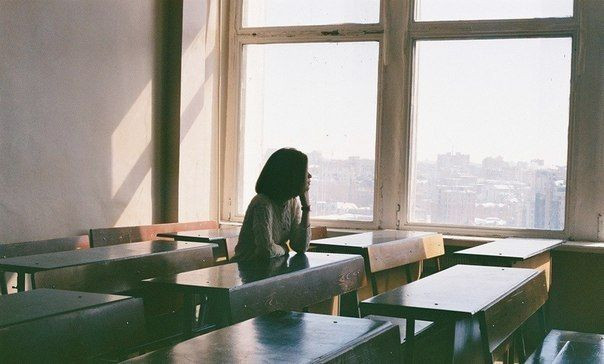 Cuộc thi viết Trà sữa cho tâm hồn: Tuổi trẻ xanh mãi bên khung cửa sổ chín ô ảnh 3