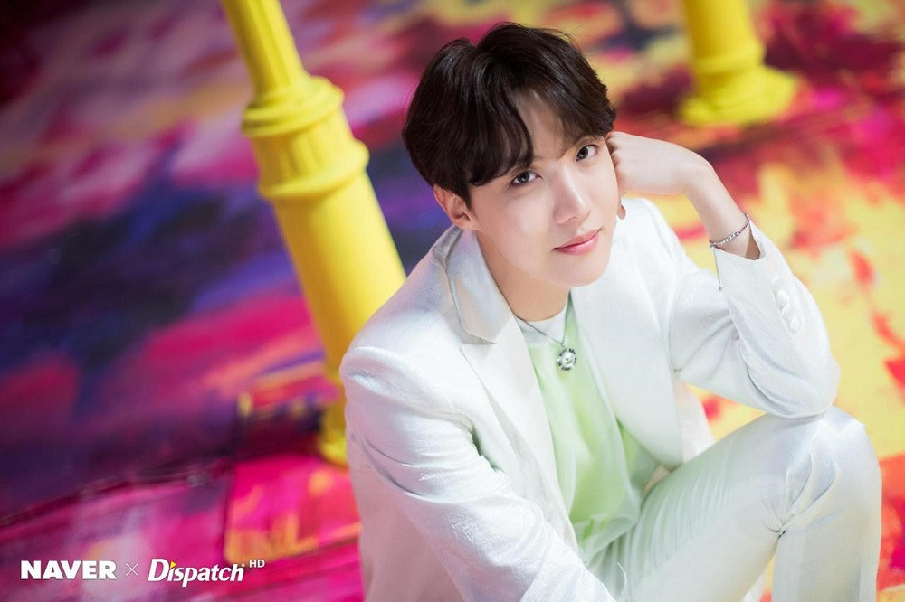 Trong thế giới fangirl: Jung Hoseok là chàng hoàng tử nhỏ của riêng em ảnh 2