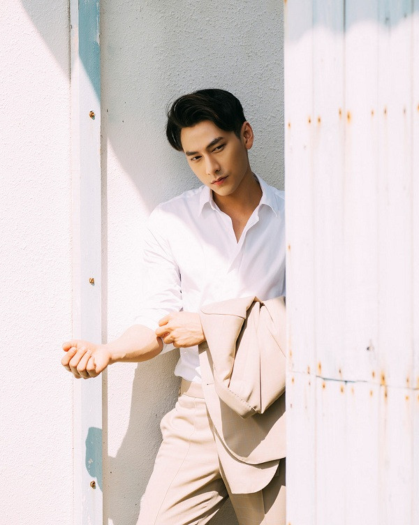 Trong thế giới fangirl: Isaac không là người đầu tiên nhưng sẽ là cuối cùng và mãi mãi ảnh 4