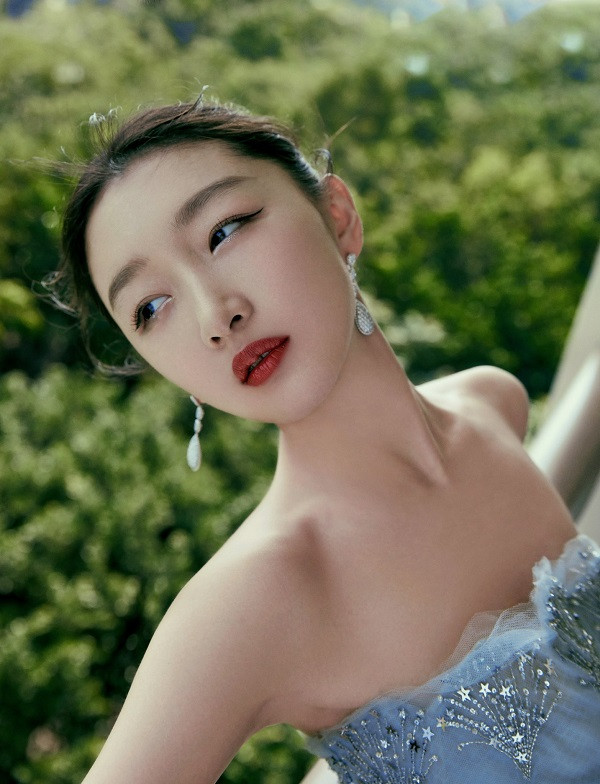 Tam kim Ảnh hậu của Châu Đông Vũ: Nền điện ảnh Hoa ngữ đang ở mức báo động nào? ảnh 5