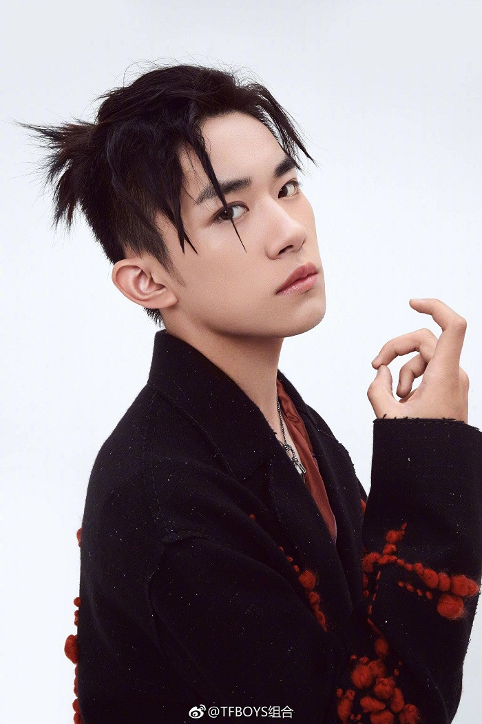 Trong thế giới fangirl: Thiên Tỉ có thể không hoàn hảo, nhưng tôi rất thích cậu ấy! ảnh 2