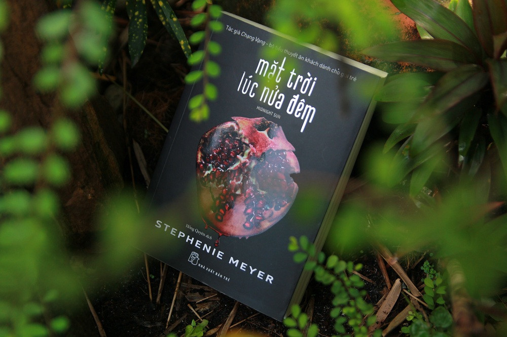“Mặt Trời lúc nửa đêm”: Cơn sốt “Chạng vạng” quay trở lại dưới góc nhìn của chàng Edward ảnh 4
