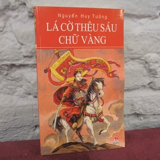 “Lá cờ thêu sáu chữ vàng”: Bi tráng chân dung người anh hùng nhỏ tuổi nước Đại Việt ảnh 1