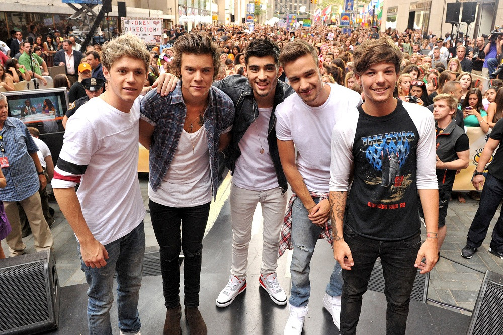 Trong thế giới fangirl: Nguyện mãi là “Phi hành gia” nhỏ bé trong hành tinh Directioners ảnh 1