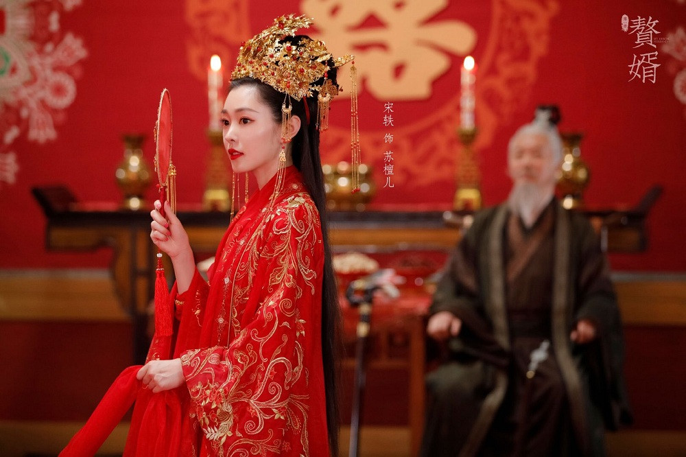 Trương Nhược Quân làm cameo cực hài khi “biến hình” thành Quách Kỳ Lân trong phim “Ở Rể” ảnh 1