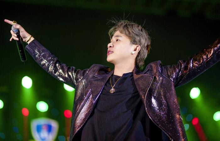 Trong thế giới fangirl: Jack - Chàng trai tuyệt vời, tô điểm thanh xuân tôi thêm rực rỡ! ảnh 3