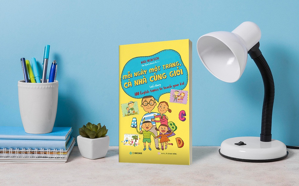 Cuốn nhật ký song ngữ Anh Việt giúp các độc giả nhí khơi dậy tiềm năng ngoại ngữ ảnh 1