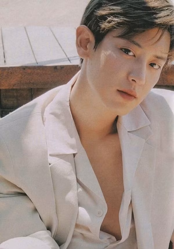 Trong thế giới fangirl: Chỉ cần nhìn thấy Park Chanyeol, mình sẽ chẳng bao giờ buồn được ảnh 3