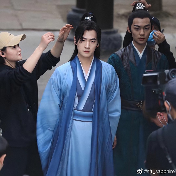 Hậu trường “Thả Thí Thiên Hạ”: Dương Dương đẹp lụy tim, nhưng Triệu Lộ Tư lộ “hai cằm”? ảnh 4