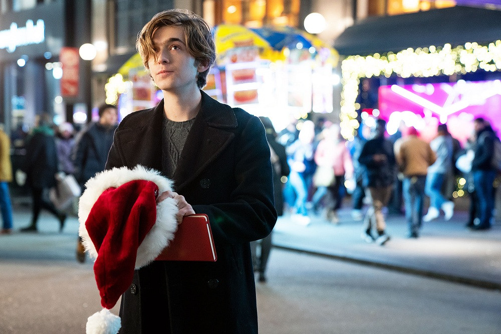 Cả một trời phim hay trên Netflix: Đủ cả tình cảm và đấu trí, trai đẹp quý tộc lẫn siêu trộm! ảnh 6