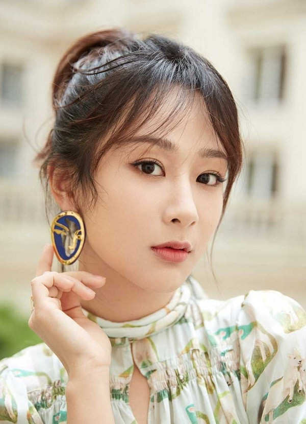 Trong thế giới fangirl: Năm ấy có một “Lục Tuyết Kỳ” Dương Tử khiến trái tim tôi rực cháy ảnh 4