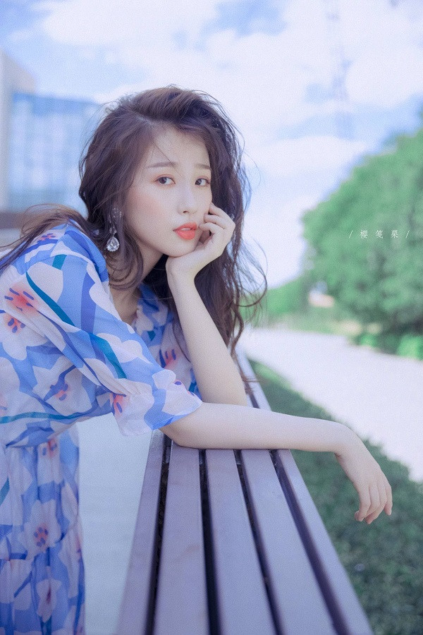 Trong thế giới fangirl: Ngu Thư Hân - Thật bất ngờ, chị đã khiến thế giới em đổi thay! ảnh 2