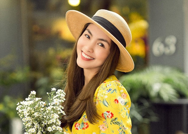 Trong thế giới fangirl: Đã hơn một thập kỉ tôi lớn lên cùng “cô Trúc” bán sách ảnh 4