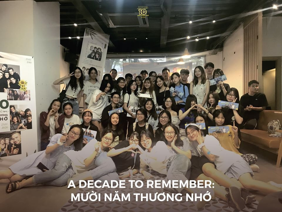 Trong thế giới fangirl: Nguyện mãi là “Phi hành gia” nhỏ bé trong hành tinh Directioners ảnh 4