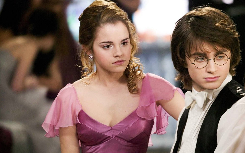 Nay em đã lớn, xinh đẹp và hoạt động trong showbiz. (Ảnh minh họa: Phim Harry Potter) Bạn đọc sáng tác: Tôi là Muggle xuyên qua sân ga, tìm về ấu thơ đẹp như thế giới phù thủy ảnh 2