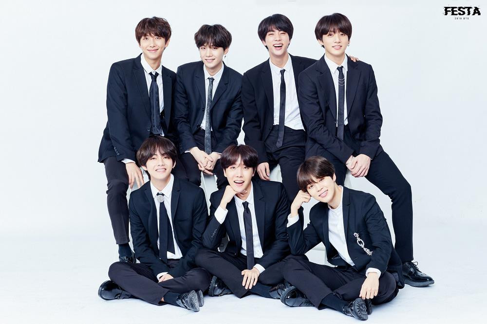 Trong thế giới fangirl: Tôi học được cách yêu sự khác biệt của thế giới này nhờ yêu BTS ảnh 3