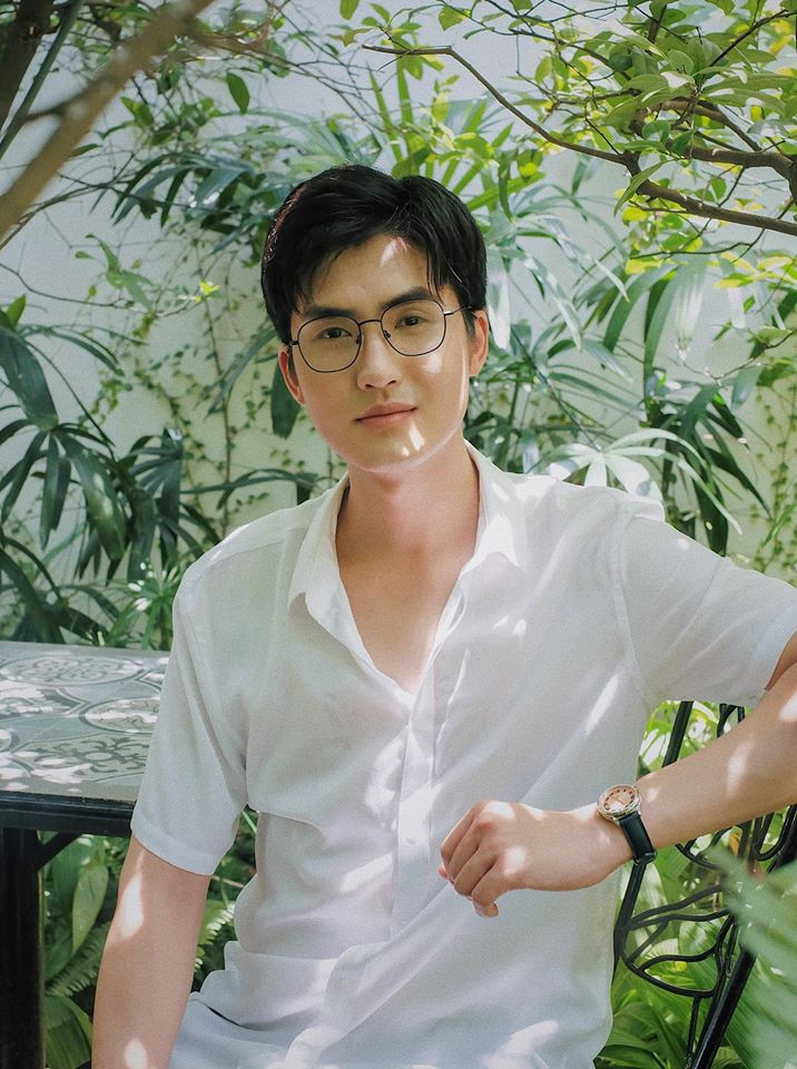 Hết dạy học, “anh giáo” Nguyên Trực tiếp tục “thả thính” teen cuối cấp bằng điều này đây ảnh 1