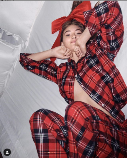 Dàn mẫu nóng bỏng phô diễn hình thể với nội y Victoria's Secret ảnh 8