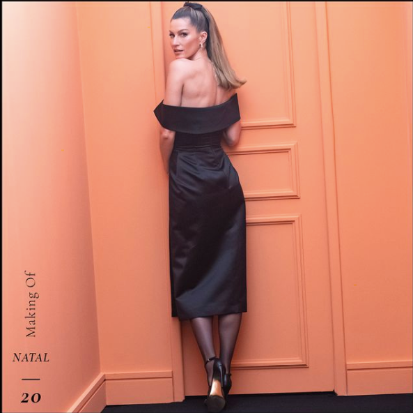 Siêu mẫu 'triệu đô' Gisele Bundchen quá đẹp và quyến rũ ở tuổi 40 ảnh 8