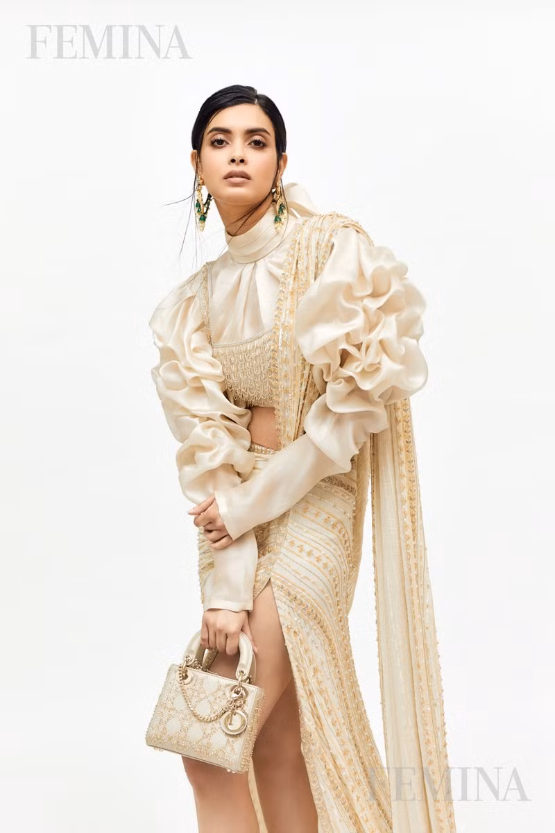 Sắc vóc 'vạn người mê' của mỹ nhân Ấn Độ Diana Penty ảnh 8