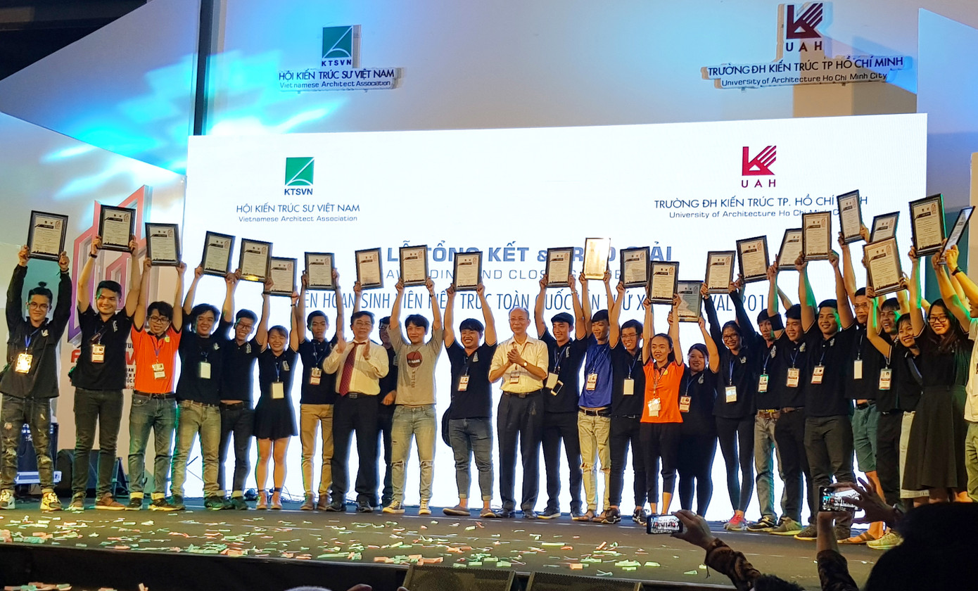 Sinh viên Kiến trúc HUTECH chinh phục xu hướng sống xanh hiện đại ảnh 3