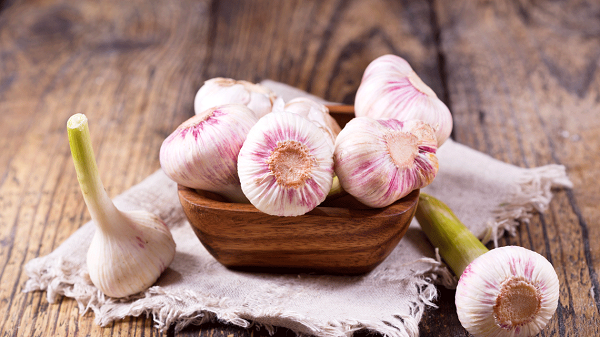 Keo ho từ hoa đu đủ đực và cao tỏi giúp trị ho hiệu quả ảnh 1