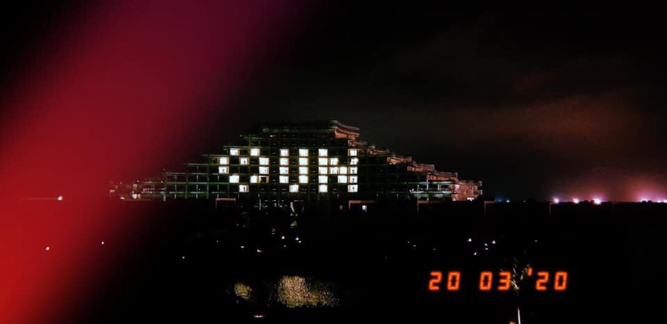 Vinpearl thắp sáng biểu tượng trái tim tri ân y bác sĩ và lan tỏa yêu thương ảnh 4