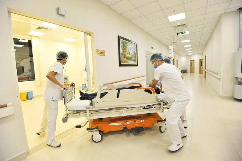 Tiết lộ hành trình chi tiết đưa bệnh nhân phi công mắc COVID-19 về Anh ảnh 7 Tiết lộ hành trình chi tiết đưa bệnh nhân phi công mắc COVID-19 về Anh ảnh 7