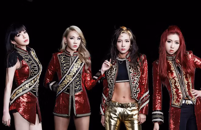 YG lại dính phốt: Fan 2NE1 tố không tôn trọng thành viên, xóa ảnh Park Bom khỏi album nhóm ảnh 4