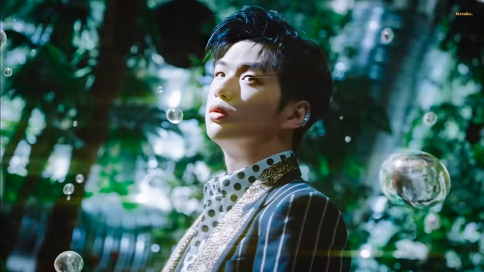 “Center quốc dân” Kang Daniel trở lại: MV dọn đường có thành công như mong đợi? ảnh 1