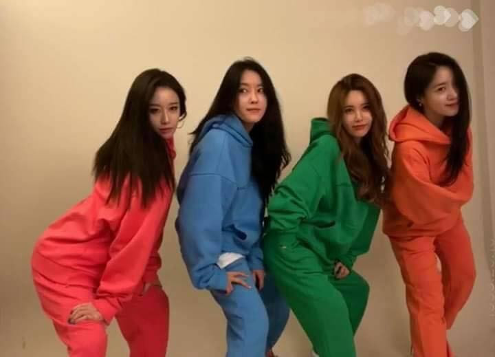 Fan K-Pop xúc động khi 4 thành viên T-ARA bất ngờ tái xuất sau 3 năm vắng bóng ảnh 4