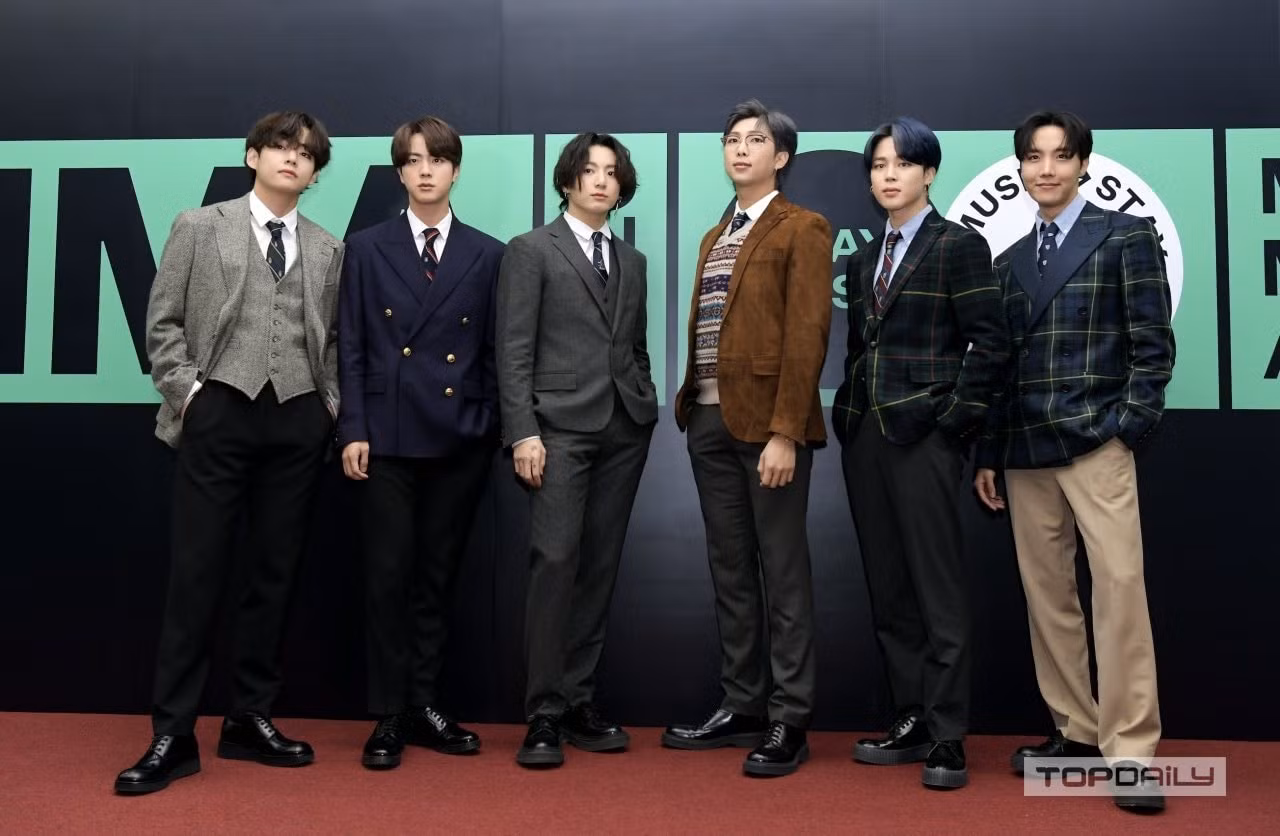 BTS gây bão với sân khấu “Black Swan”, khiến fan xúc động vì tình đồng đội tại MMA 2020 ảnh 1