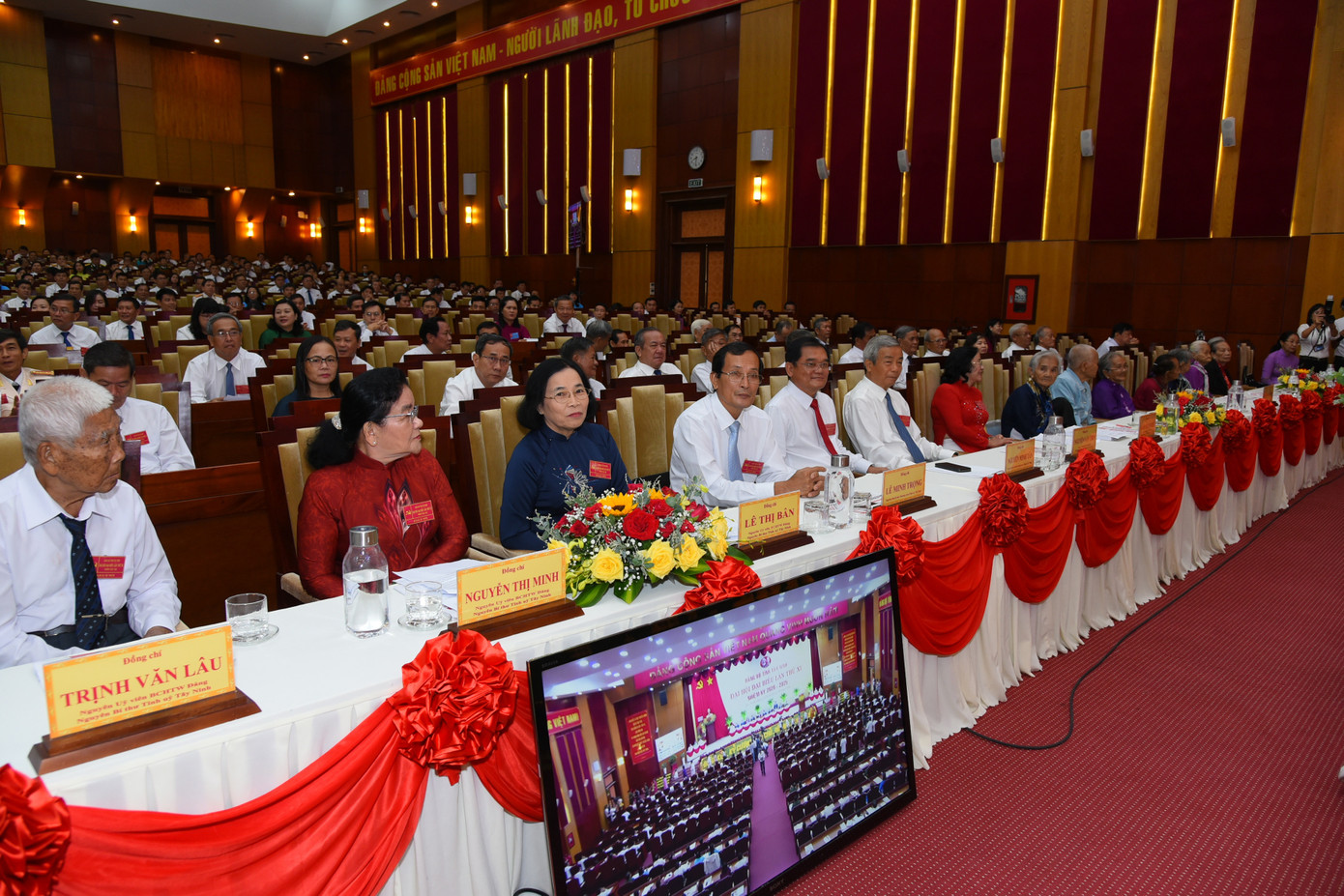 Chủ tịch Ủy ban Trung ương Mặt trận Tổ quốc Việt Nam dự đại hội Đảng bộ Tây Ninh ảnh 1