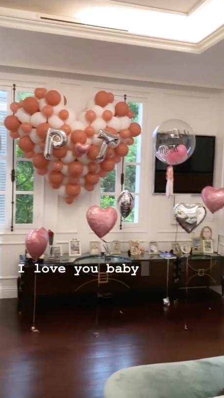 Á hậu Thanh Tú được ông xã bí mật tổ chức sinh nhật tại biệt thự khi cách ly ảnh 4