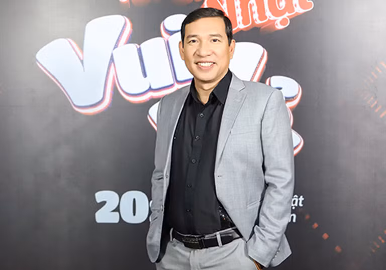 Quang Thắng, Thanh Hương bất ngờ thi hát 'The Voice' online giữa mùa dịch ảnh 1