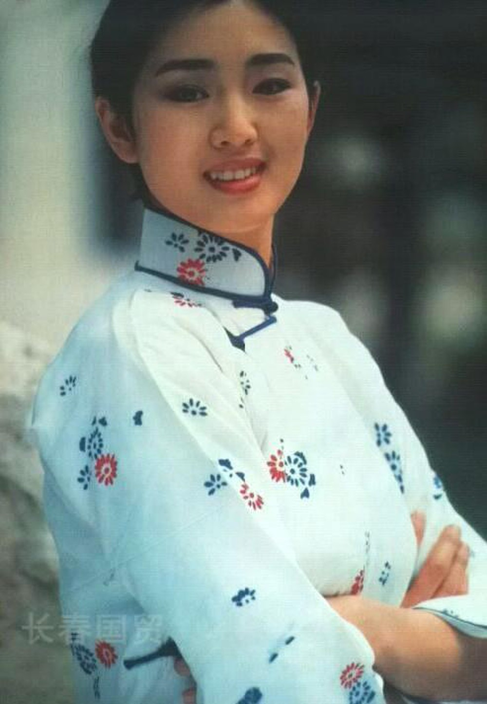 Chồng Tây hơn 17 tuổi kể về 'tình yêu sét đánh' với minh tinh Củng Lợi ảnh 1