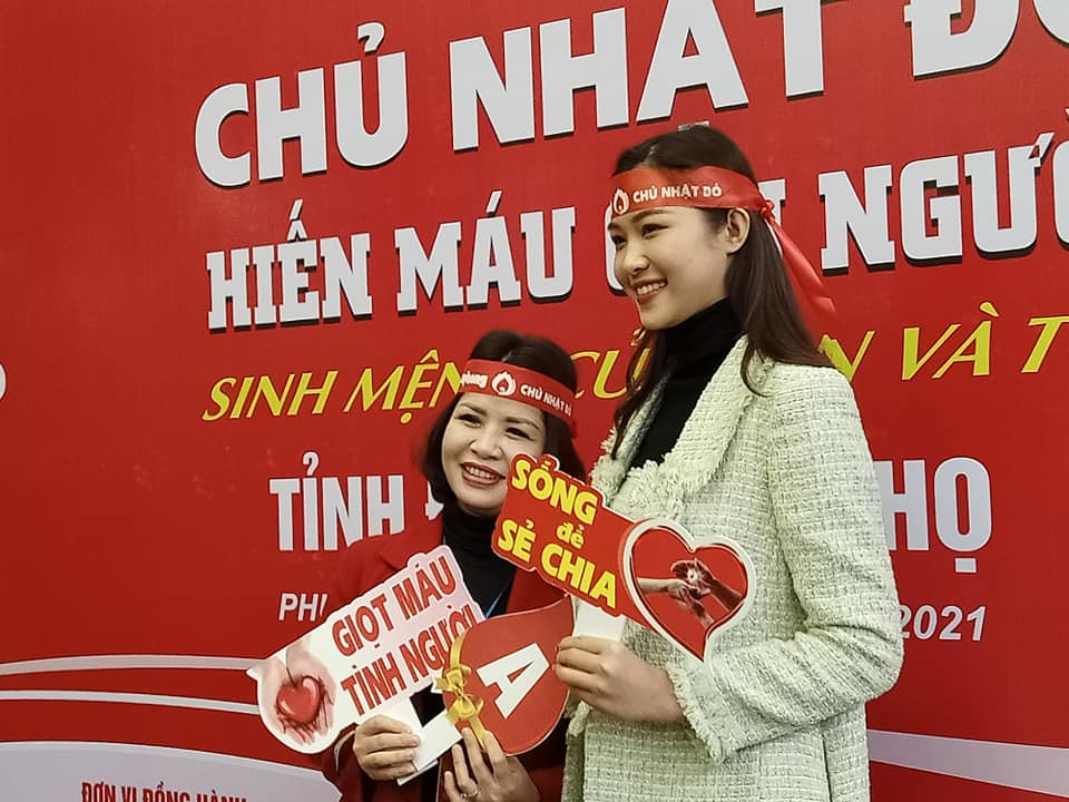 Lan tỏa Chủ nhật Đỏ nơi Đất Tổ Hùng Vương ảnh 1