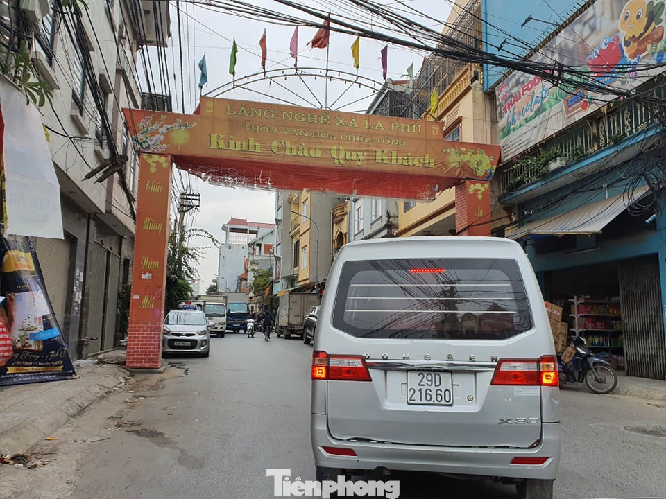 Thủ phủ bánh kẹo La Phù tất bật không ngơi tay dịp Tết ảnh 1