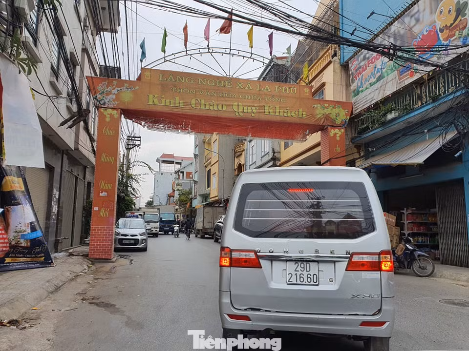 Thủ phủ bánh kẹo La Phù tất bật không ngơi tay dịp Tết ảnh 1