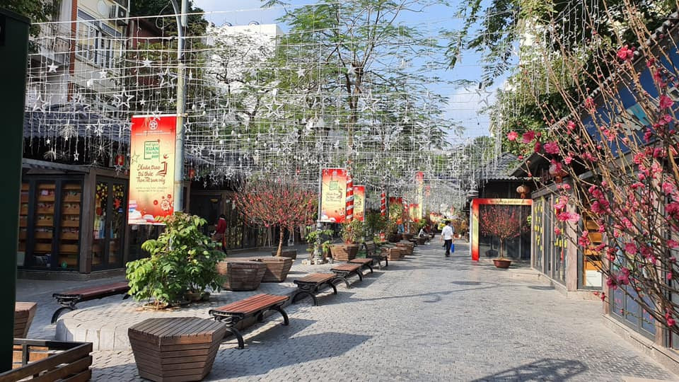 Phố sách Xuân 2021 sẵn sàng đón du khách dịp Tết ảnh 3