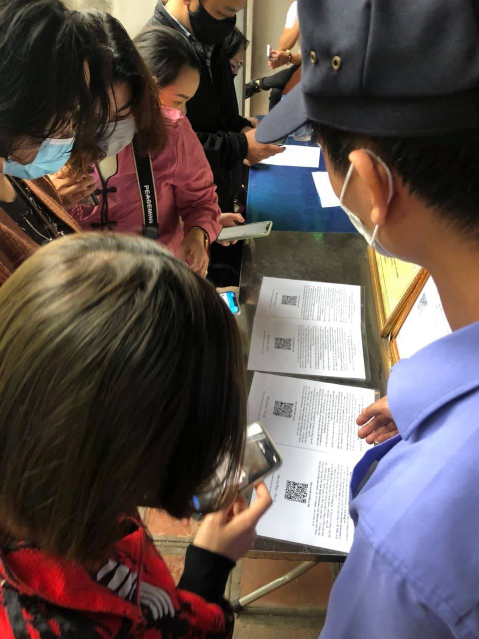 Hà Nội: Chủ tịch các phường chịu trách nhiệm về chống dịch tại di tích ảnh 2