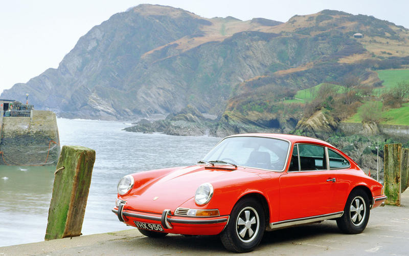 Top 10 mẫu xe đẹp nhất mọi thời đại ảnh 6