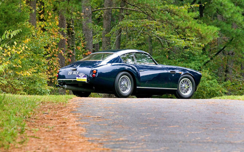 Top 10 mẫu xe đẹp nhất mọi thời đại ảnh 3