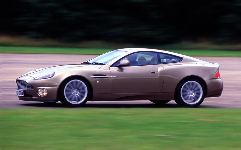 Top 10 mẫu xe đẹp nhất mọi thời đại ảnh 2