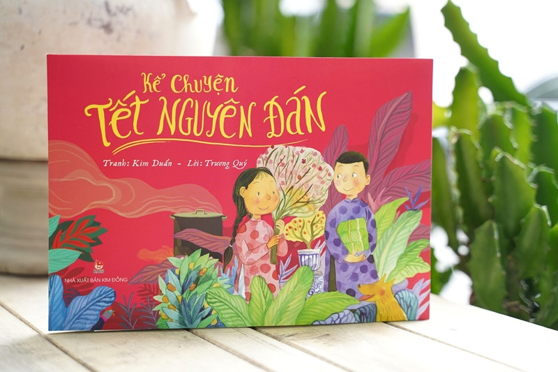 Với minh họa công phu, "Kể chuyện Tết Nguyên Đán" tập hợp những sự tích, phong tục tập quán đón Xuân ở nhiều vùng miền trên cả nước - Ảnh: NXB Kim Đồng “Thực đơn” sách Tết: Chạm vào trang nào cũng thấy mùa Xuân, đậm đà hương vị Tết ảnh 4