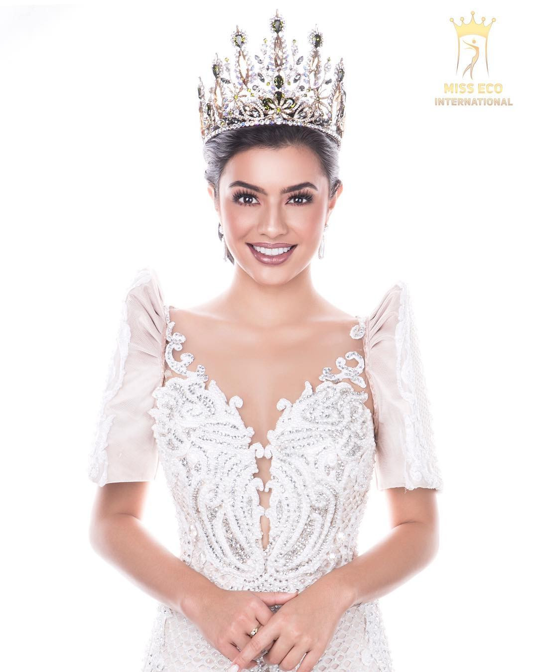 Nhan sắc của 11 hoa hậu đồng hành cùng SEA Games 30 ảnh 18