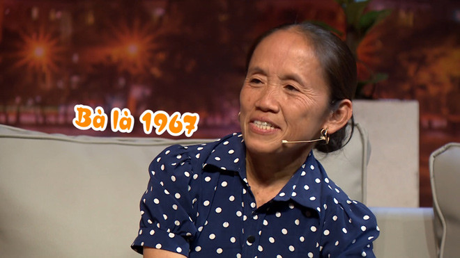 Bà Tân Vlog bất ngờ khi biết tuổi thật của NSND Hồng Vân ảnh 5