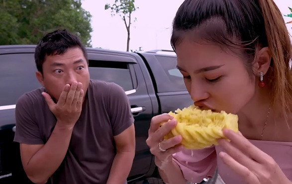 Diễn viên Kinh Quốc bị chỉ trích vì làm video thách thức nghệ sĩ ăn hoa quả ảnh 4