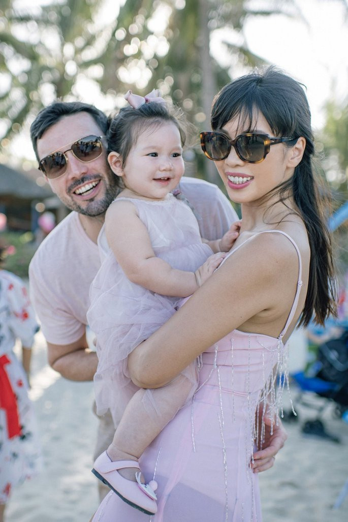 Showbiz 26/11: Jun Vũ bị gạ 'đi khách' với giá gây sốc ảnh 8